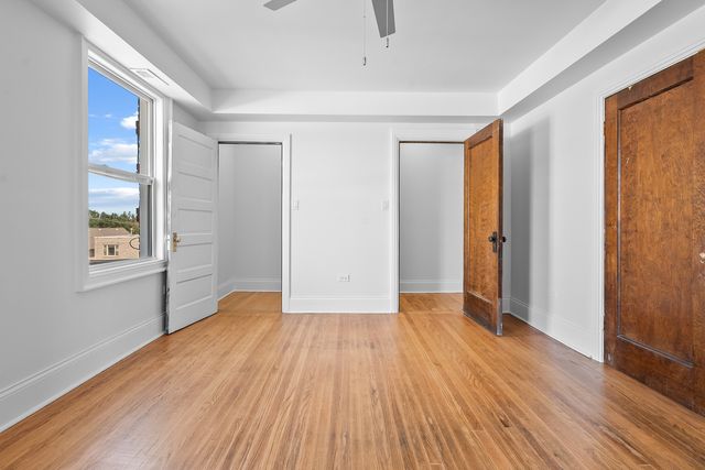4541 S Forrestville Avenue, Chicago, IL 60653
