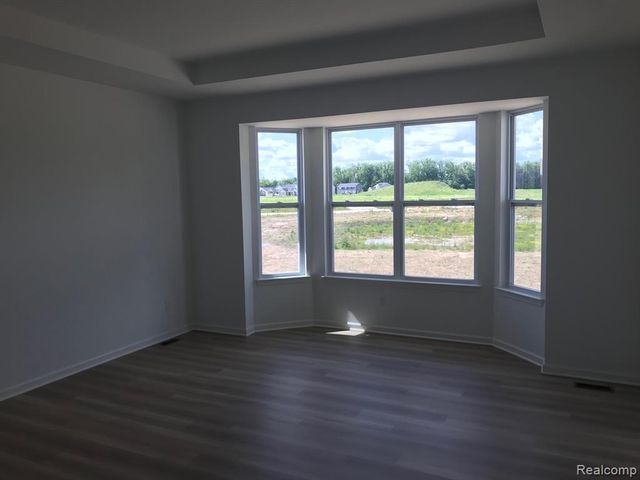 6160 Miners Drive, Linden, MI 48451