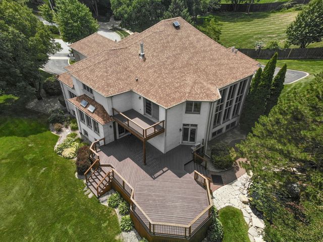 10135 Cherrywood Lane, Munster, IN 46321