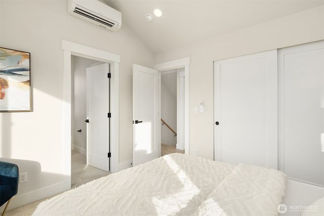 1413 Martin Luther King Jr Way, Seattle, WA 98122