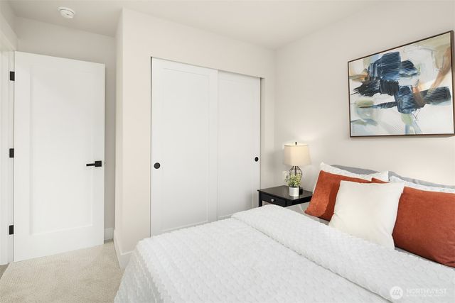 1413 Martin Luther King Jr Way, Seattle, WA 98122