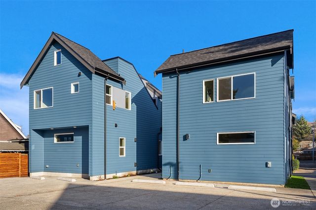 1413 Martin Luther King Jr Way, Seattle, WA 98122