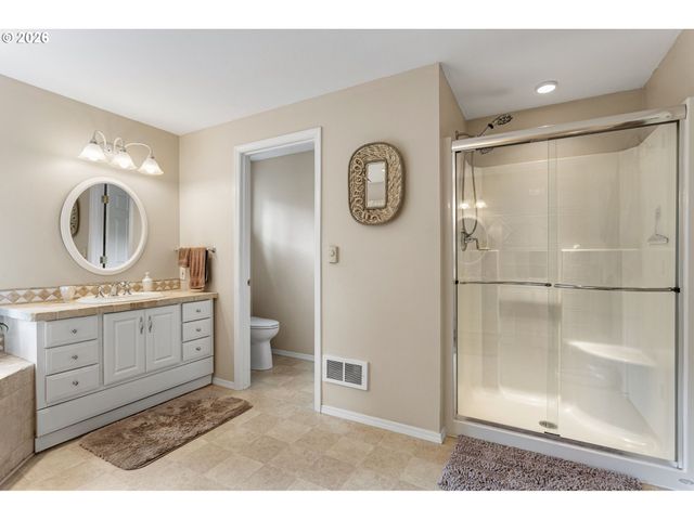 6410 Sw SKIVER Ct, Beaverton, OR 97078