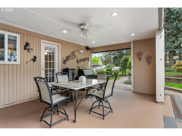 6410 Sw SKIVER Ct, Beaverton, OR 97078