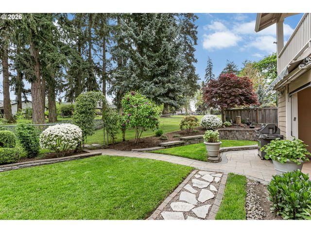 6410 Sw SKIVER Ct, Beaverton, OR 97078