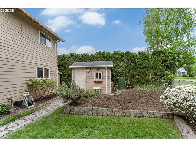 6410 Sw SKIVER Ct, Beaverton, OR 97078