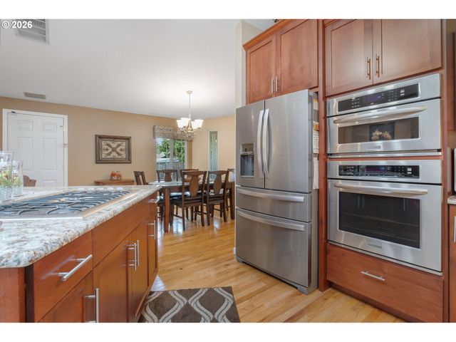 6410 Sw SKIVER Ct, Beaverton, OR 97078