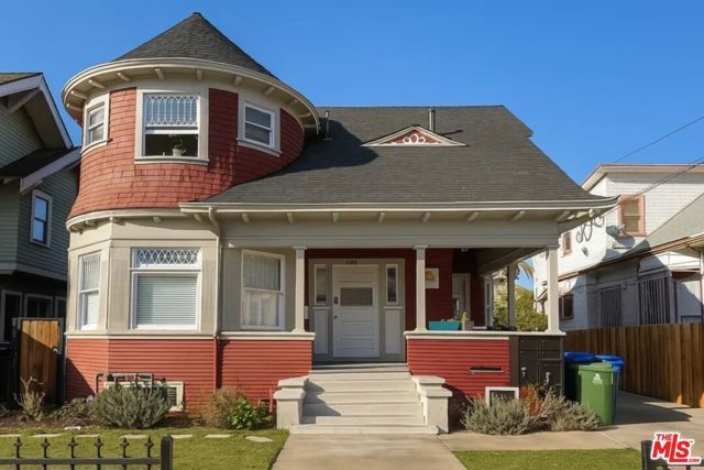 1449 W 28th Street, Los Angeles, CA 90007