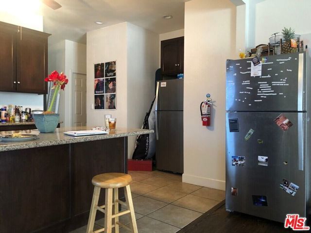1449 W 28th Street, Los Angeles, CA 90007