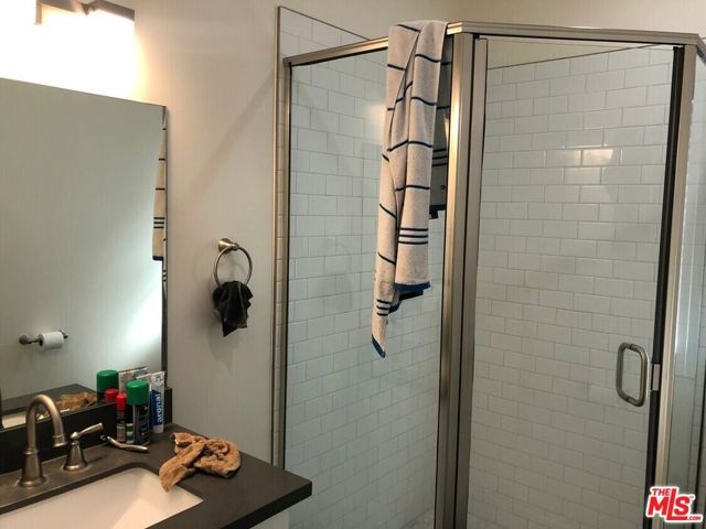 1449 W 28th Street, Los Angeles, CA 90007