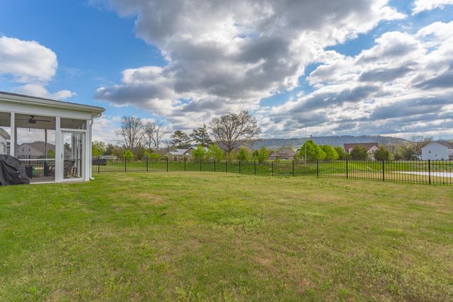 7490 Tailgate Loop, Ooltewah, TN 37363