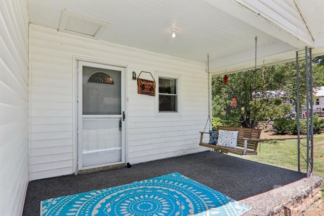 414 Skyline Drive, Canton, NC 28716