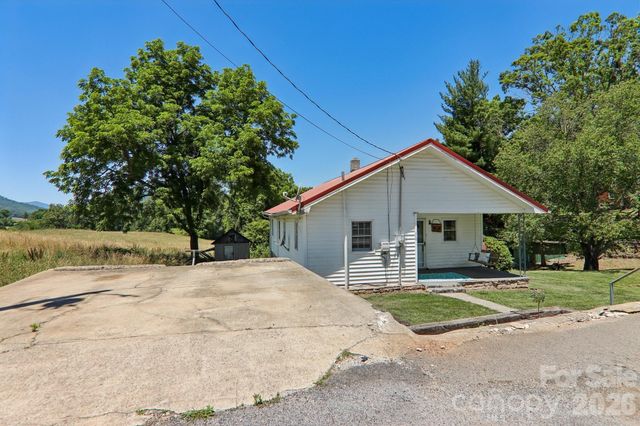 414 Skyline Drive, Canton, NC 28716