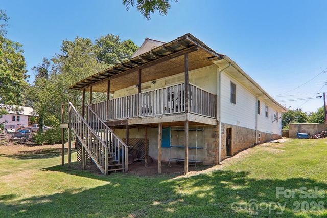 414 Skyline Drive, Canton, NC 28716