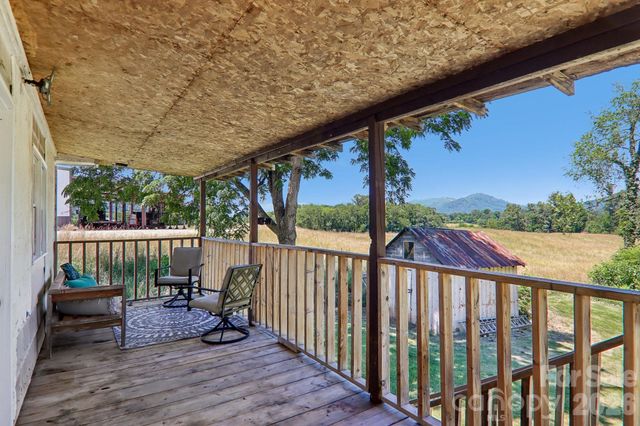 414 Skyline Drive, Canton, NC 28716