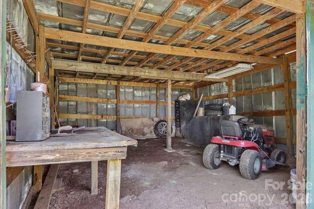 414 Skyline Drive, Canton, NC 28716