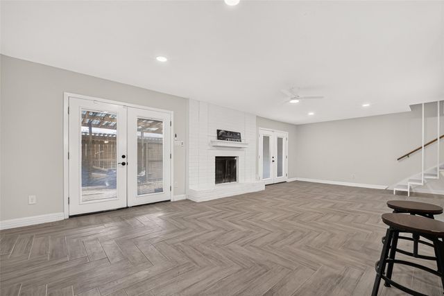 10383 Briar Forest Drive, Houston, TX 77042
