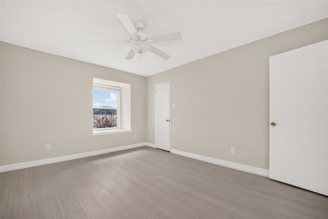 10383 Briar Forest Drive, Houston, TX 77042