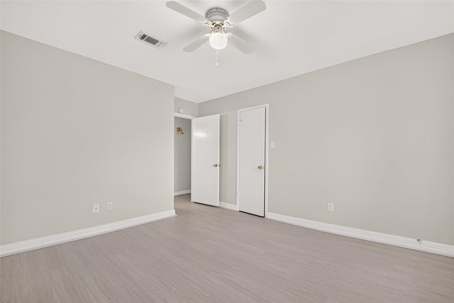 10383 Briar Forest Drive, Houston, TX 77042