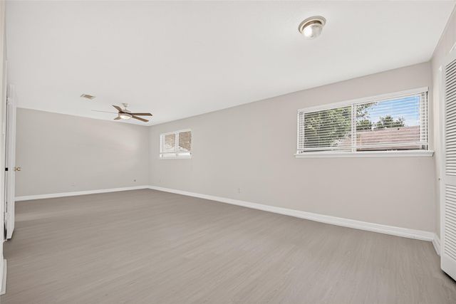 10383 Briar Forest Drive, Houston, TX 77042