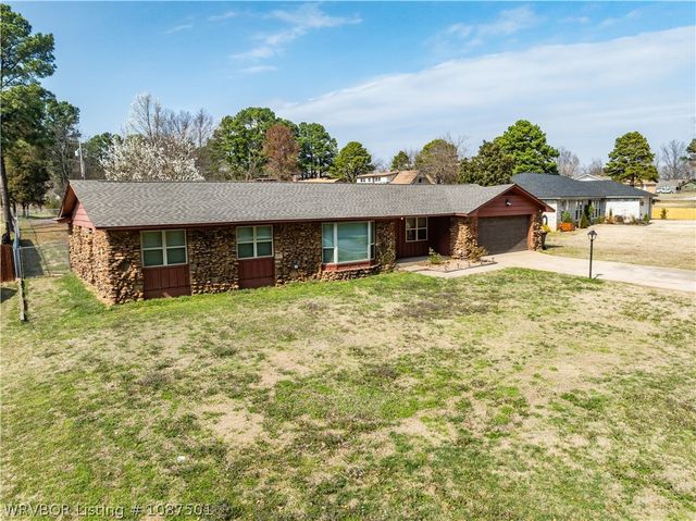 23 Westward Street, Van Buren, AR 72596