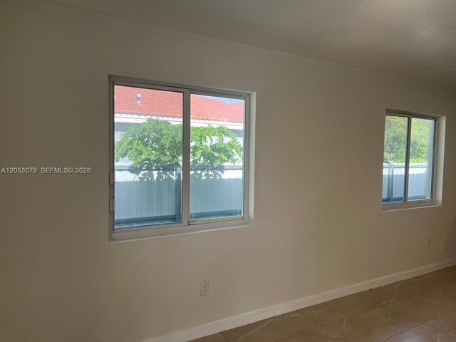 10229 SW 173rd St 1, Miami, FL 33157