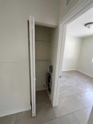 10229 SW 173rd St 1, Miami, FL 33157