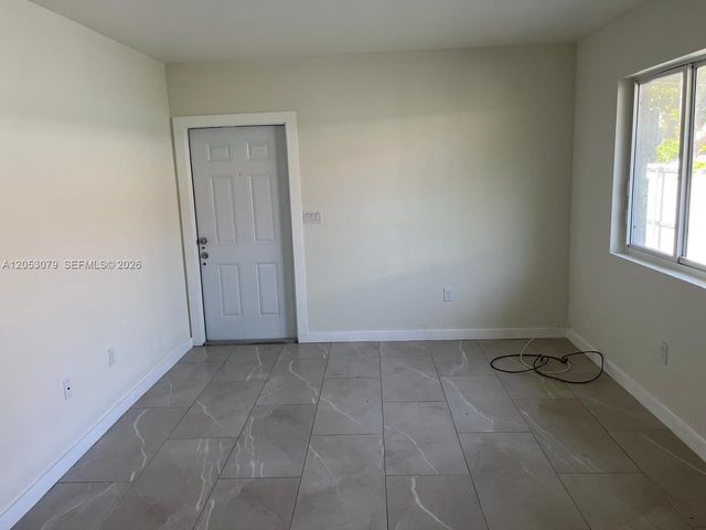 10229 SW 173rd St 1, Miami, FL 33157