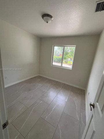 10229 SW 173rd St 1, Miami, FL 33157