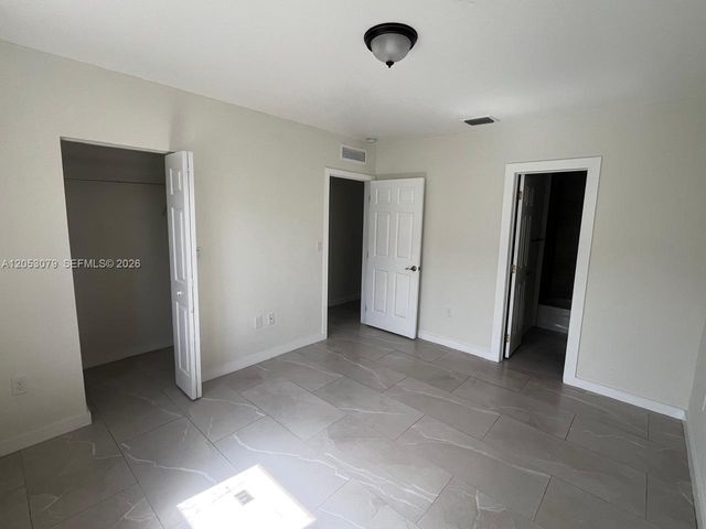 10229 SW 173rd St 1, Miami, FL 33157