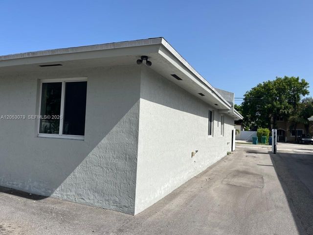 10229 SW 173rd St 1, Miami, FL 33157