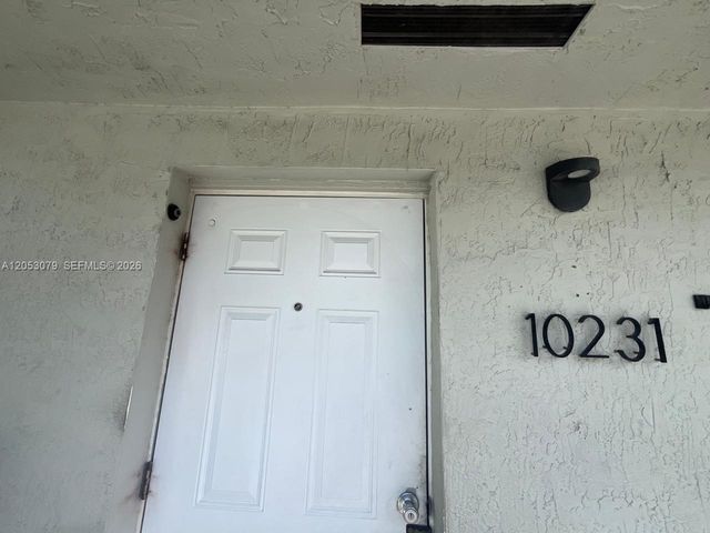10229 SW 173rd St 1, Miami, FL 33157