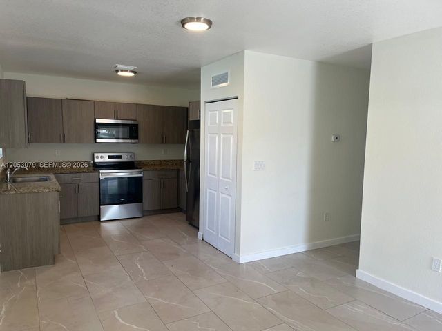 10229 SW 173rd St 1, Miami, FL 33157