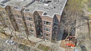 7654 N Greenview Avenue 2, Chicago, IL 60626