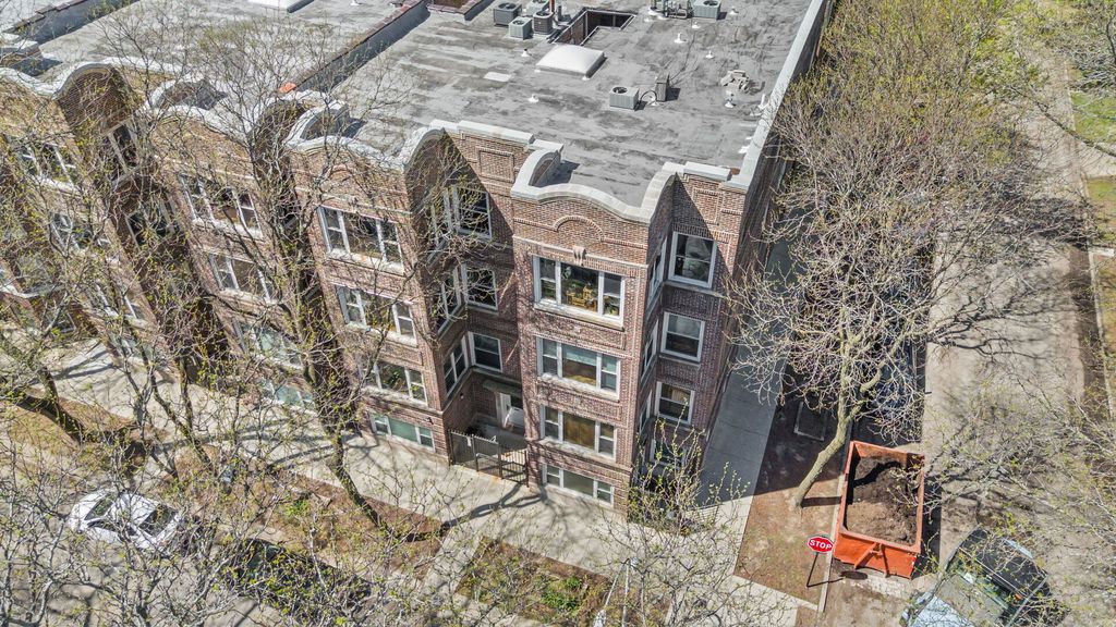 7654 N Greenview Avenue 2, Chicago, IL 60626