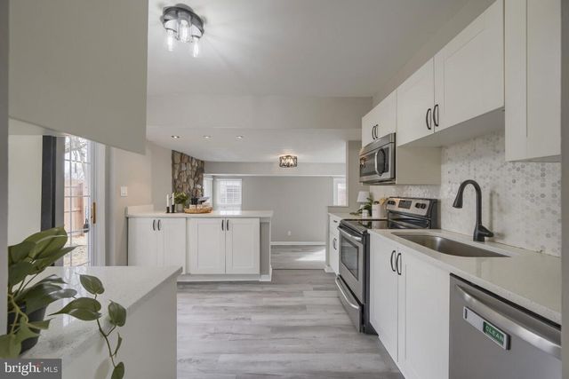 9 MIRA CT, Middle River, MD 21220