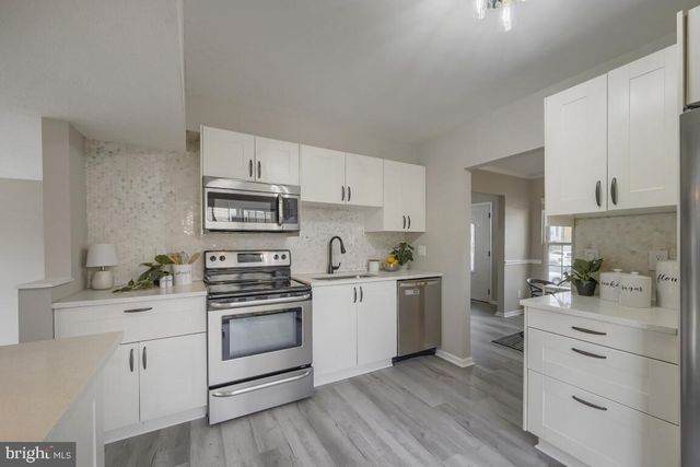 9 MIRA CT, Middle River, MD 21220