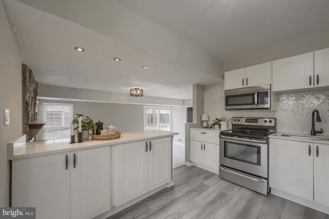 9 MIRA CT, Middle River, MD 21220