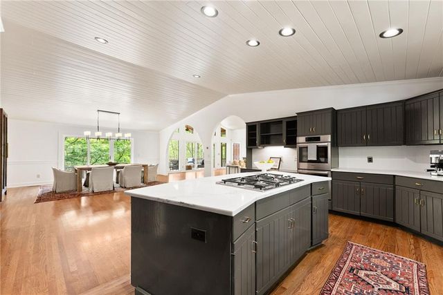 3545 Greystone Road, Gainesville, GA 30506