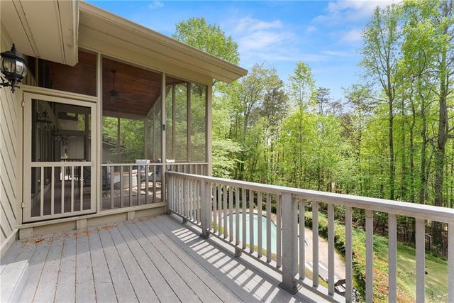 3545 Greystone Road, Gainesville, GA 30506