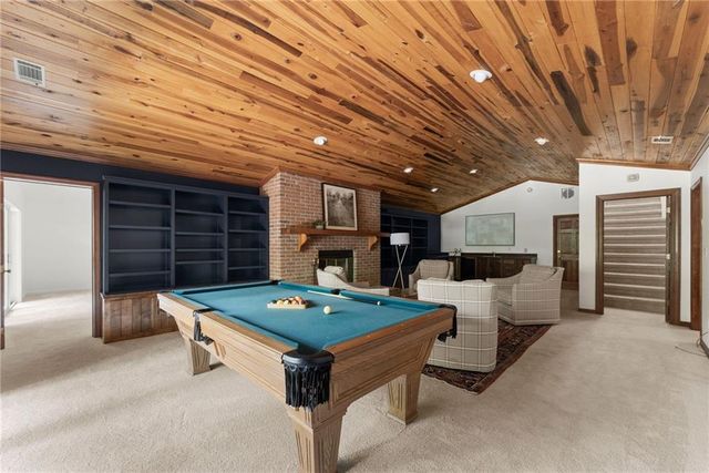 3545 Greystone Road, Gainesville, GA 30506