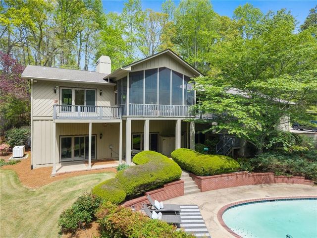 3545 Greystone Road, Gainesville, GA 30506