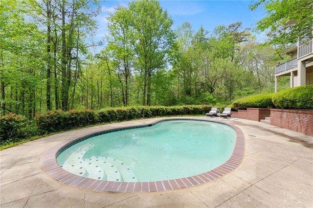 3545 Greystone Road, Gainesville, GA 30506