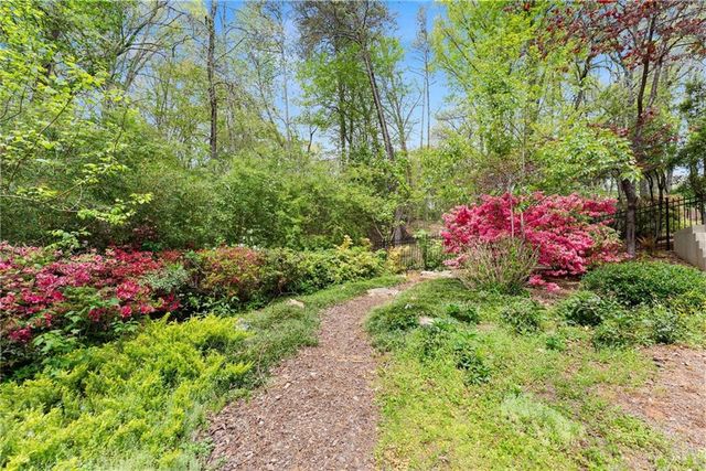 3545 Greystone Road, Gainesville, GA 30506