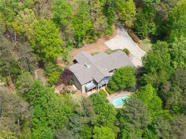 3545 Greystone Road, Gainesville, GA 30506