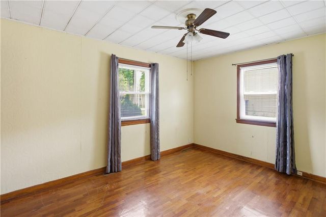 12708 12TH Street, Grandview, MO 64030