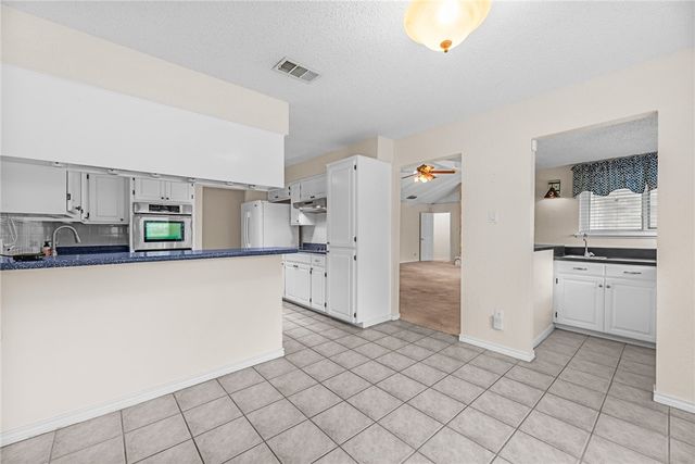 3443 Jamaica Dr, Corpus Christi, TX 78418