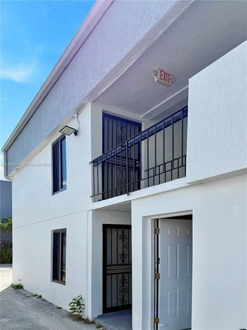 852 SW 1st St 6, Miami, FL 33130