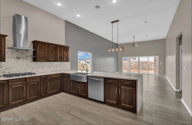 7425 Rio Rimac Drive, El Paso, TX 79934