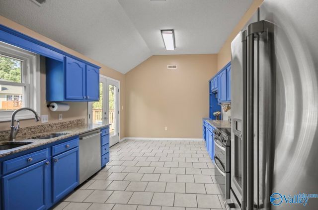 229 Sunset Circle W, Madison, AL 36758
